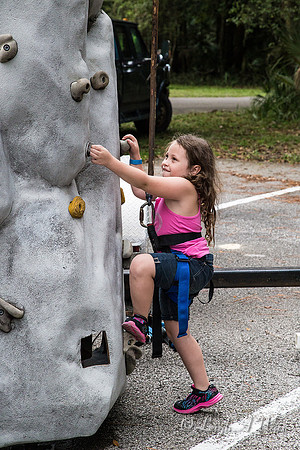 1030-1628-ROCK-CLIMBING-